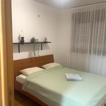 Stari Aerodrom Nina Appartement